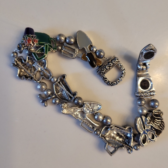 Vintage Silver-tone Gardening Themed Slide Charm Bracelet - Picture 10 of 12